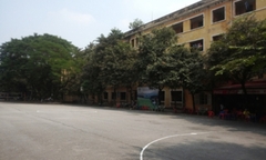 Cô gái chết bí ẩn trong khu nội trú là cựu SV ĐH Kinh tế Quốc dân