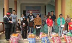 Lòng thiện nguyện của chàng trai  "bụi đời " có  "máu " làm từ thiện