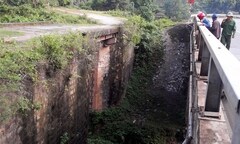 Phát hiện thi thể người đàn ông dưới chân cầu Salaman