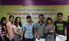 5 khách hàng trúng thưởng iPad, máy giặt khi đổi thẻ eCounter 