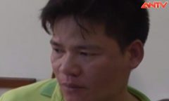 Clip: Tên cướp táo tợn cầm vàng bỏ chạy giữa ban ngày