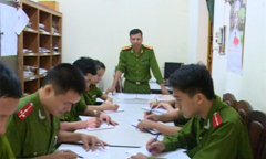 Clip: Học sinh trộm cắp để thỏa mãn  "cơn nghiện " game