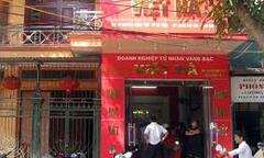 Clip: Trong nháy mắt, hai  "nữ quái " cuỗm 3 cây vàng