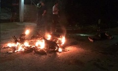 Điều tra nguyên nhân vụ xe máy phát nổ, một người bị bỏng nặng