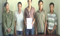 Clip: Triệt phá ổ đánh bạc liên xã, bắt giữ 8 đối tượng