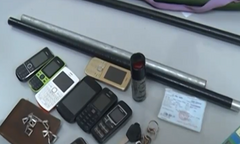 Clip: Nhóm cướp tuổi teen gieo rắc khiếp sợ cho học sinh