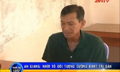 Clip: Tống tiền bằng kim tiêm…chứa máu gà