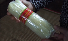 Cả người và gia súc bị tử vong bất thường