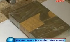 Clip: 2 nữ quái liều lĩnh dùng taxi vận chuyển ma túy