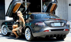 Ngắm bộ sưu tập siêu xe của tiểu thư Paris Hilton
