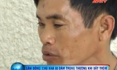 Clip: Cắt vách, cạy cửa trộm vàng nhà hàng xóm