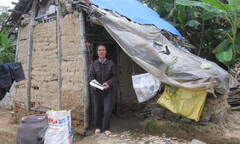 Thắt lòng gia cảnh người phụ nữ  "trăm bệnh, trăm không "