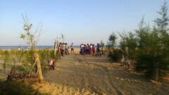 Rủ nhau ra biển chơi, một học sinh chết đuối thương tâm