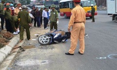 Va chạm với ô tô, một thiếu nữ thiệt mạng