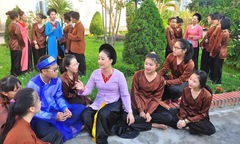 NSND Hồng Lựu – người nặng lòng với điệu hò ví, giặm quê hương