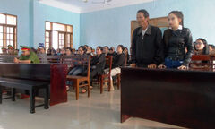 Giết người vì xích mích nhỏ trong quán karaoke