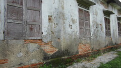 Trường học xuống cấp, cô trò nơm nớp lo sợ 