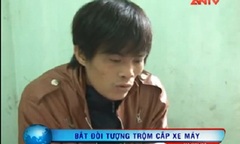 Video: Liều lĩnh dùng vam tự chế “bẻ khóa” xe máy giữa ban ngày