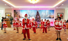 Giáng sinh độc đáo cho cư dân Vinhomes Times City