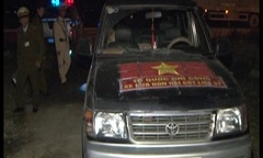 Xe chở hài cốt liệt sĩ cất giấu 1000 bao thuốc lá lậu