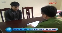 Video: Lợi dụng đám cưới, đạo tặc ra tay trộm xe máy