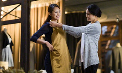 Già bằng này tuổi đầu mà tôi vẫn bị con dâu  "dắt mũi " bấy lâu nay không biết