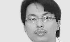 Người tham gia giao thông được làm gì khi CSGT yêu cầu kiểm tra giấy tờ xe?