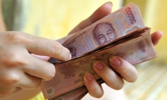 Bộ Nội vụ đề xuất tăng lương cơ sở lên 1.300.000 đồng/tháng