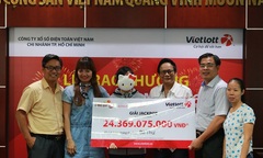 Gia đình may mắn có hai người trúng giải Vietlott liên tiếp