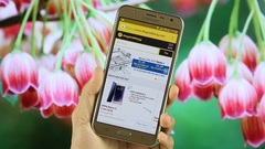 3 smartphone được khuyến mãi hấp dẫn khi mua online