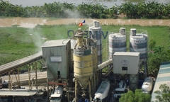 Ô nhiễm Dream Town: Cư dân tiếp tục  "vỡ mộng "