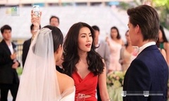 Đóng giả bạn gái anh trưởng phòng đi đám cưới, tôi đứng hình phát hiện chú rể là bạn trai mình