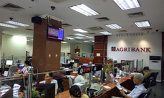 Chương trình “Quà tặng tưng bừng - Chào mừng Quốc khánh” với cơ hội trúng hàng nghìn phần thưởng khi gửi tiền tại Agribank