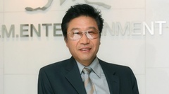 Cựu nghệ sĩ nhà SM tiết lộ sự thật về  "ông trùm " Kpop Lee Soo Man