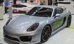 Porshce Caymen EV bản concept tăng tốc 0-100km/h trong vòng 3.3 giây