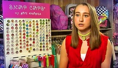 Từ cô bé tiểu học làm giàu bằng nắp chai đến thiếu nữ 15 tuổi có gia tài 136 tỷ đồng