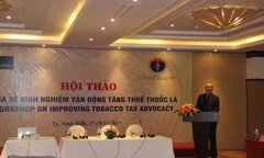 Hội thảo chia sẻ kinh nghiệm vận động tăng thuế thuốc lá tại Ninh Bình