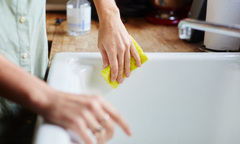 Việc rất quan trọng sau mỗi lần rửa bạt, nếu không cả nhà dễ bị bệnh