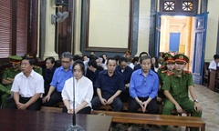 Cạm bẫy  "ký nhận trước - giải ngân sau "