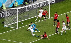 Ai Cập – Uruguay 0 - 1: Bàn thắng phú 89,  Uruguay chiến thắng trong nghẹt thở