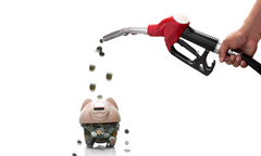 9 mẹo lái ô tô giúp tiết kiệm xăng cho người Việt