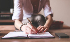 Phụ nữ muốn hạnh phúc cần biết chọn bạn và hoạch định tương lai