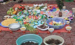 Chuyên gia phong thủy lí giải việc nên cúng Rằm tháng 7 trước 15 Âm lịch