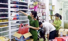 Thu hồi, tiêu hủy hàng loạt sản phẩm thực phẩm chức năng tại 12 cơ sở