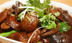 Tại sao món ăn đế vương từ hải sâm tốt cho sức khỏe quý ông?