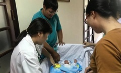 Điều tuyệt diệu từ thành công cứu sống bé sinh non chỉ nặng 500gr