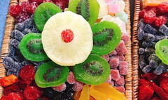 Mứt Trung Quốc đội mác  "nhà làm " ngập tràn thị trường