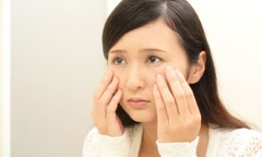 Thức khuya, ngủ muộn thường xuyên khiến bạn gặp phải rất nhiều vấn đề sức khỏe