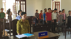 Phú Yên: 12 giáo viên thắng kiện được bồi thường hơn 840 triệu đồng