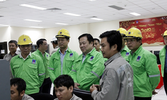 Chủ tịch UBQLVNN Nguyễn Hoàng Anh thăm và làm việc  tại Tổng Công ty Phân bón và Hóa chất Dầu khí (PVFCCo)